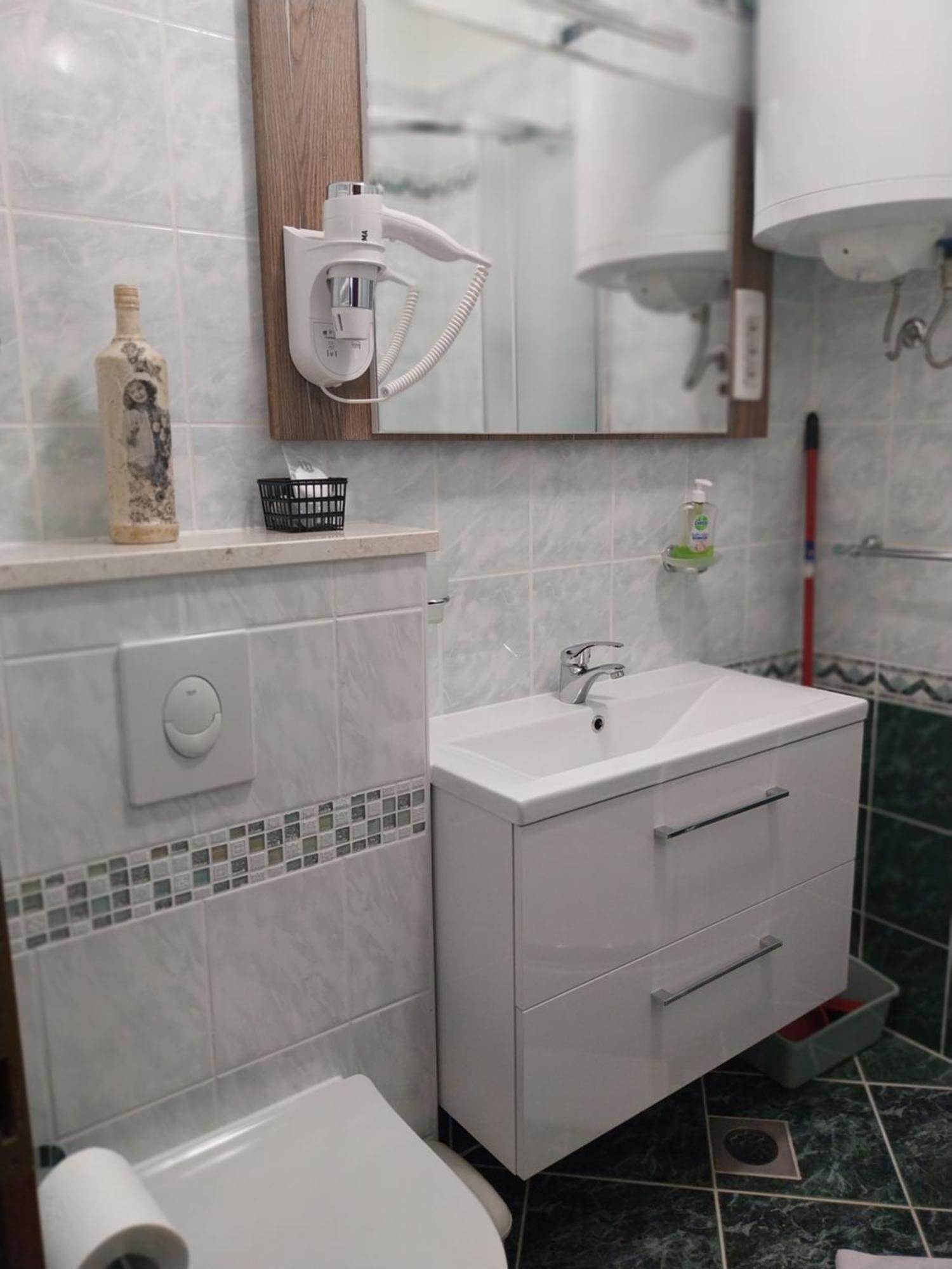 Guest House Lavanda 4 Njivice Εξωτερικό φωτογραφία